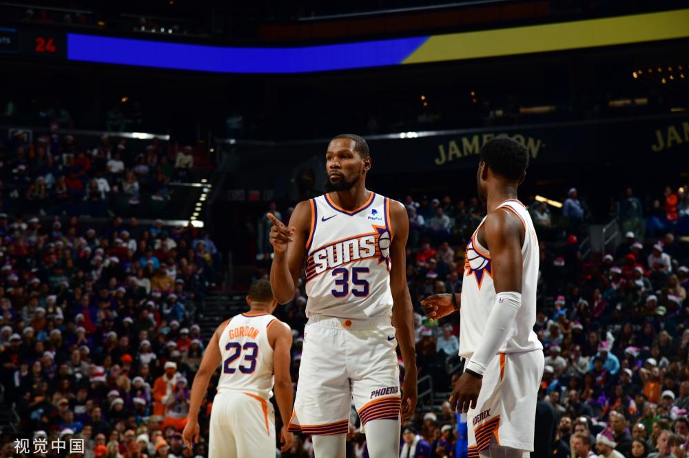 [篮球公园]上海交大女篮获得CUBAL东南赛区冠军.